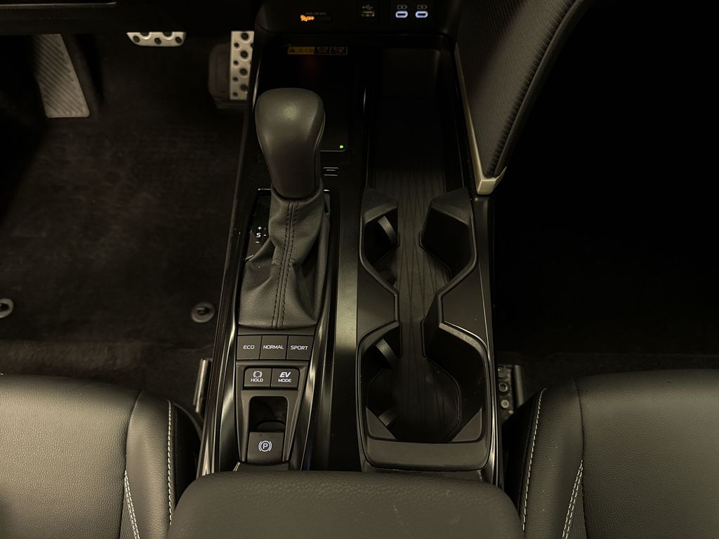 Thumbnail: 2026 Toyota Camry - 12