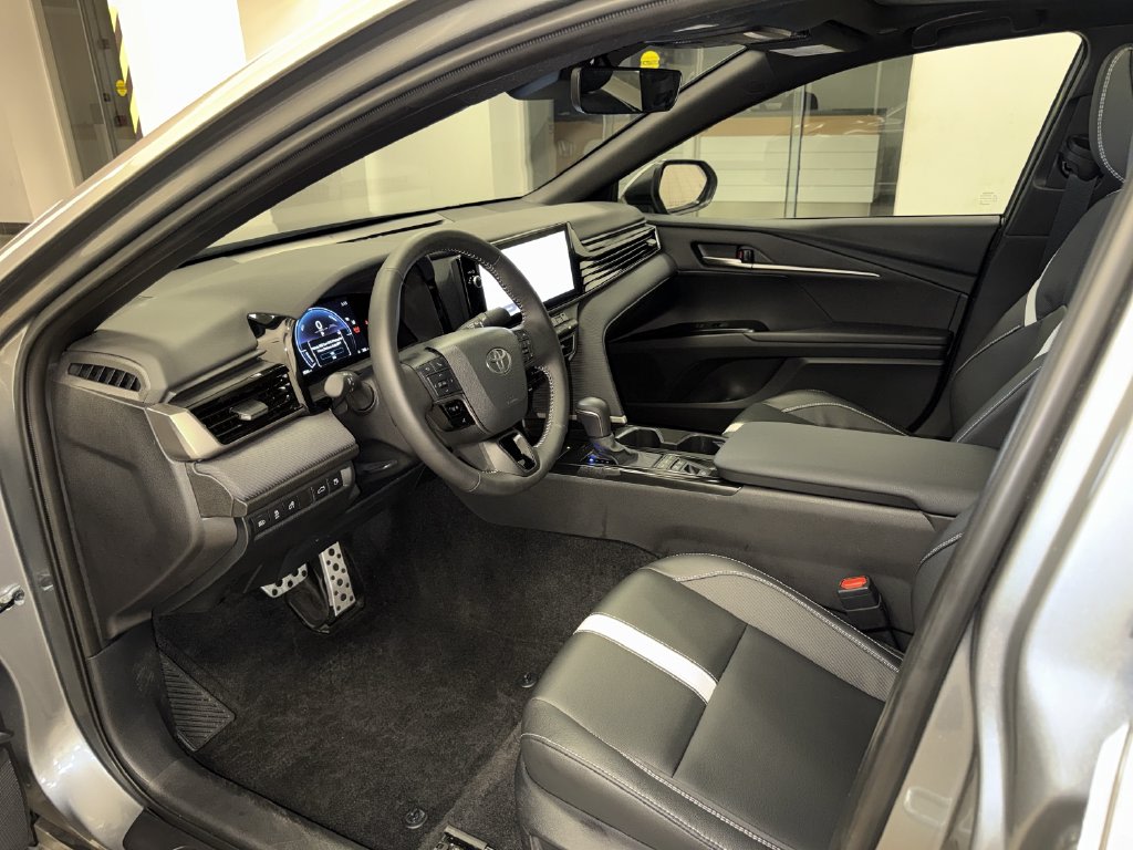 Thumbnail: 2026 Toyota Camry - 32