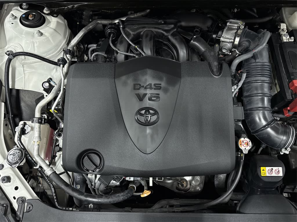 Thumbnail: 2020 Toyota Camry - 8