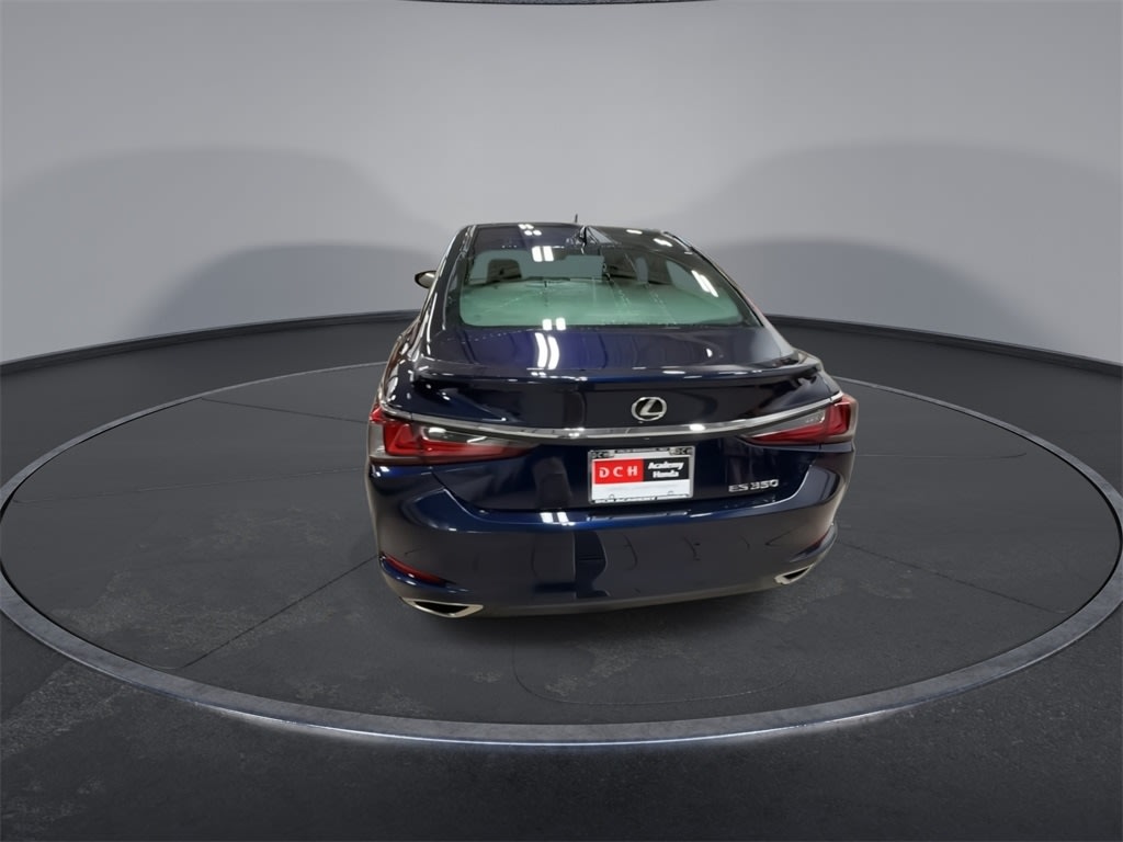 Thumbnail: 2022 Lexus ES - 20