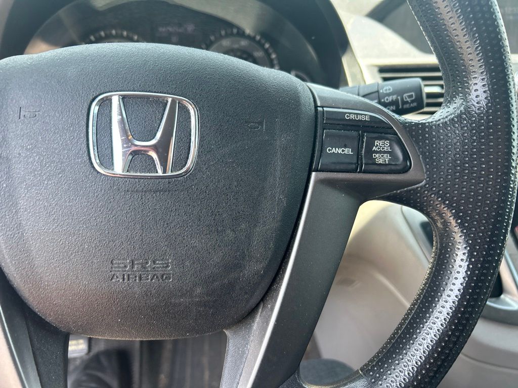 Thumbnail: 2014 Honda Odyssey - 21