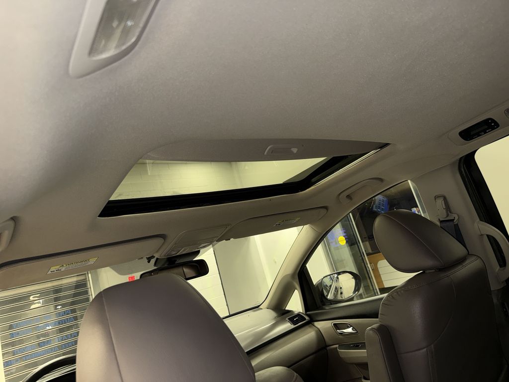 Thumbnail: 2014 Honda Odyssey - 24