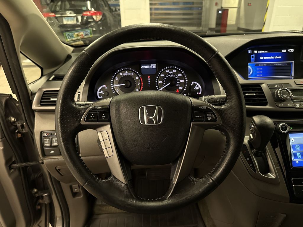 Thumbnail: 2014 Honda Odyssey - 2