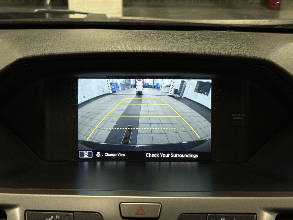Thumbnail: 2015 Honda Odyssey - 27
