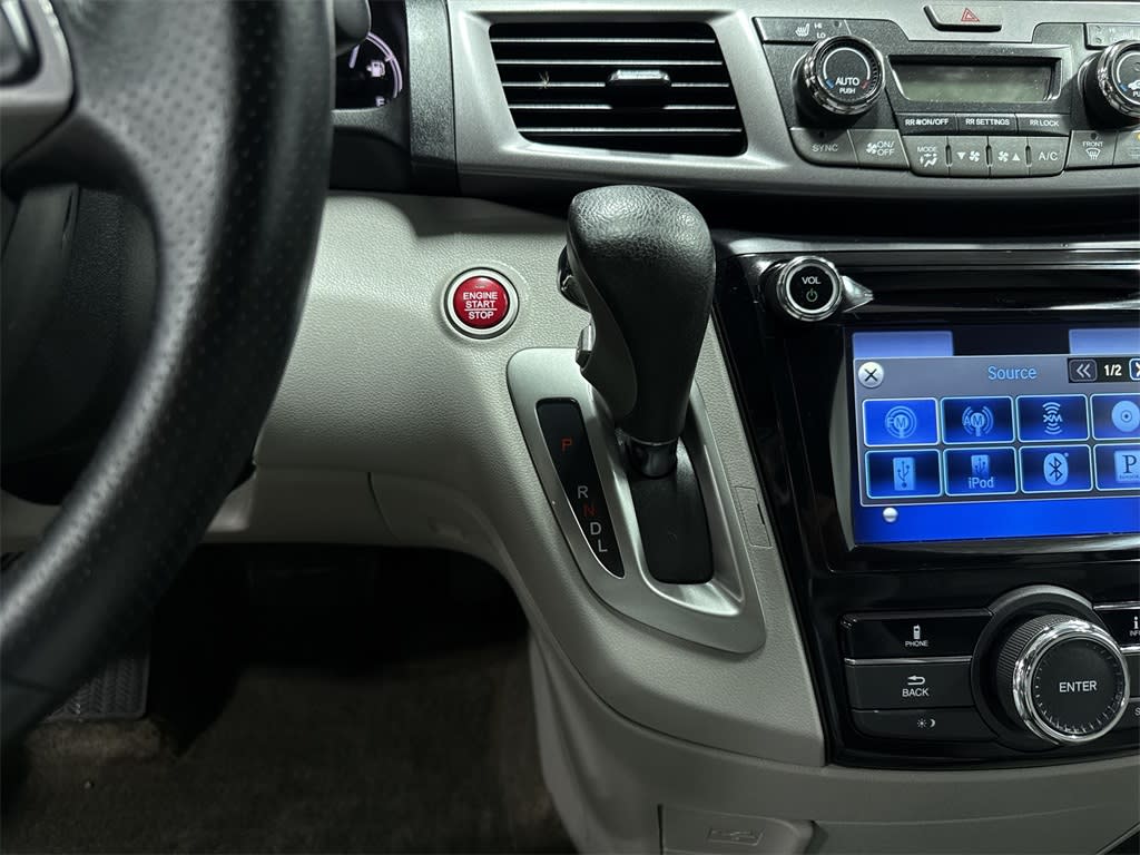 Thumbnail: 2014 Honda Odyssey - 32