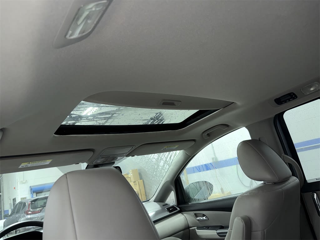 Thumbnail: 2014 Honda Odyssey - 27