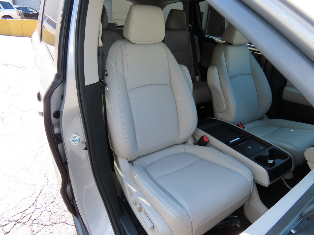 Thumbnail: 2026 Honda Odyssey - 20