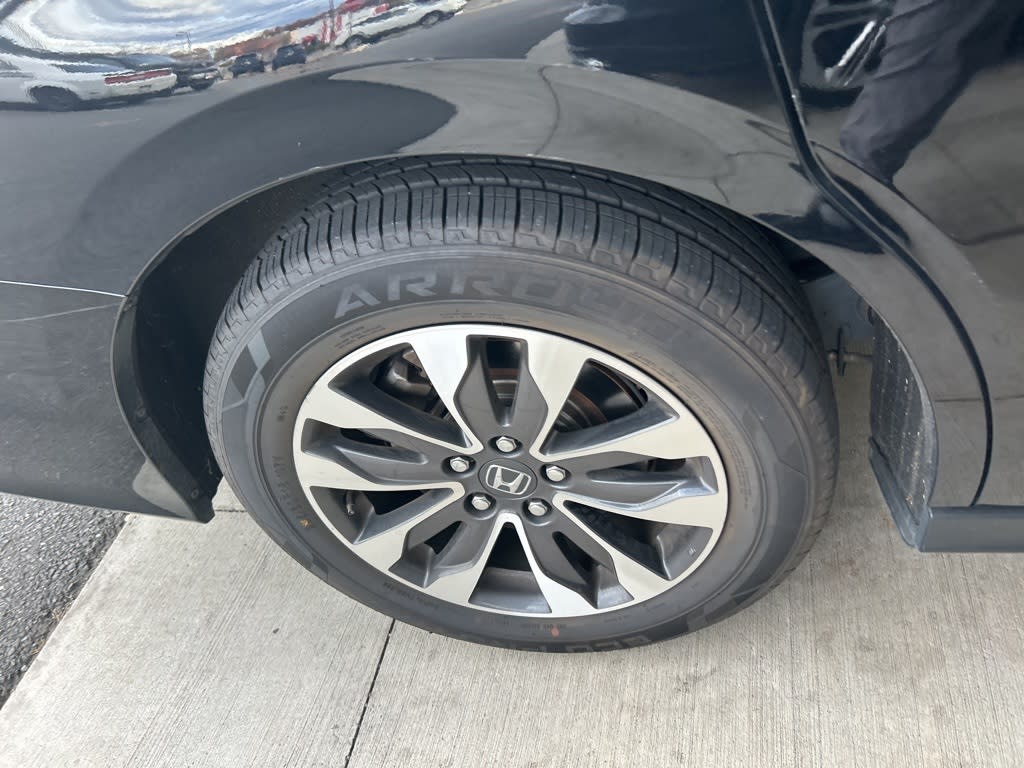 Thumbnail: 2024 Honda Odyssey - 14