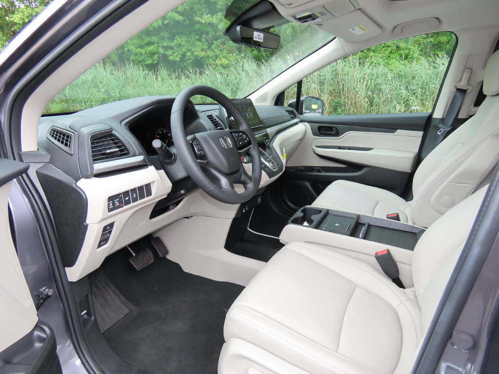 Thumbnail: 2026 Honda Odyssey - 11