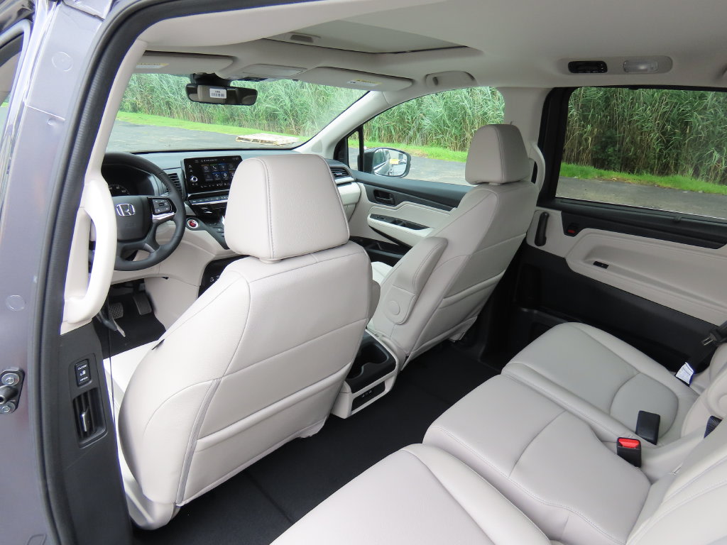 Thumbnail: 2026 Honda Odyssey - 18