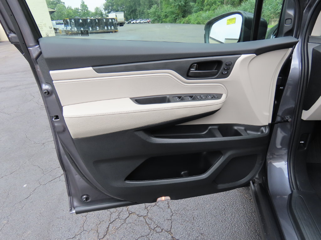 Thumbnail: 2026 Honda Odyssey - 19