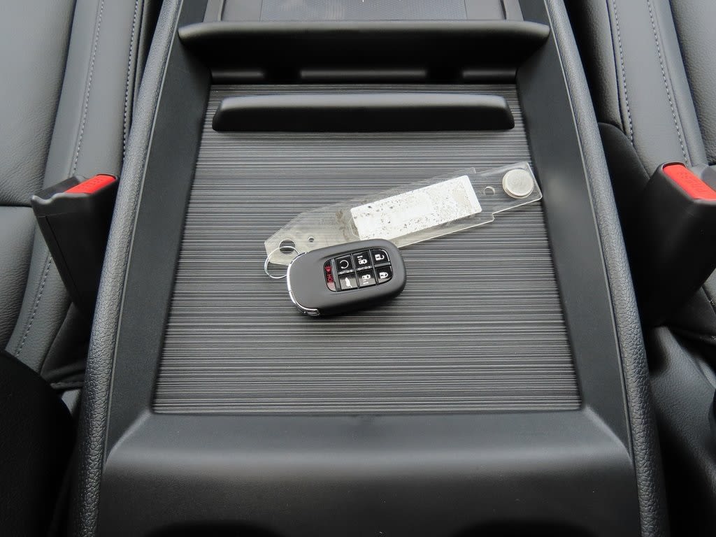 Thumbnail: 2026 Honda Odyssey - 26