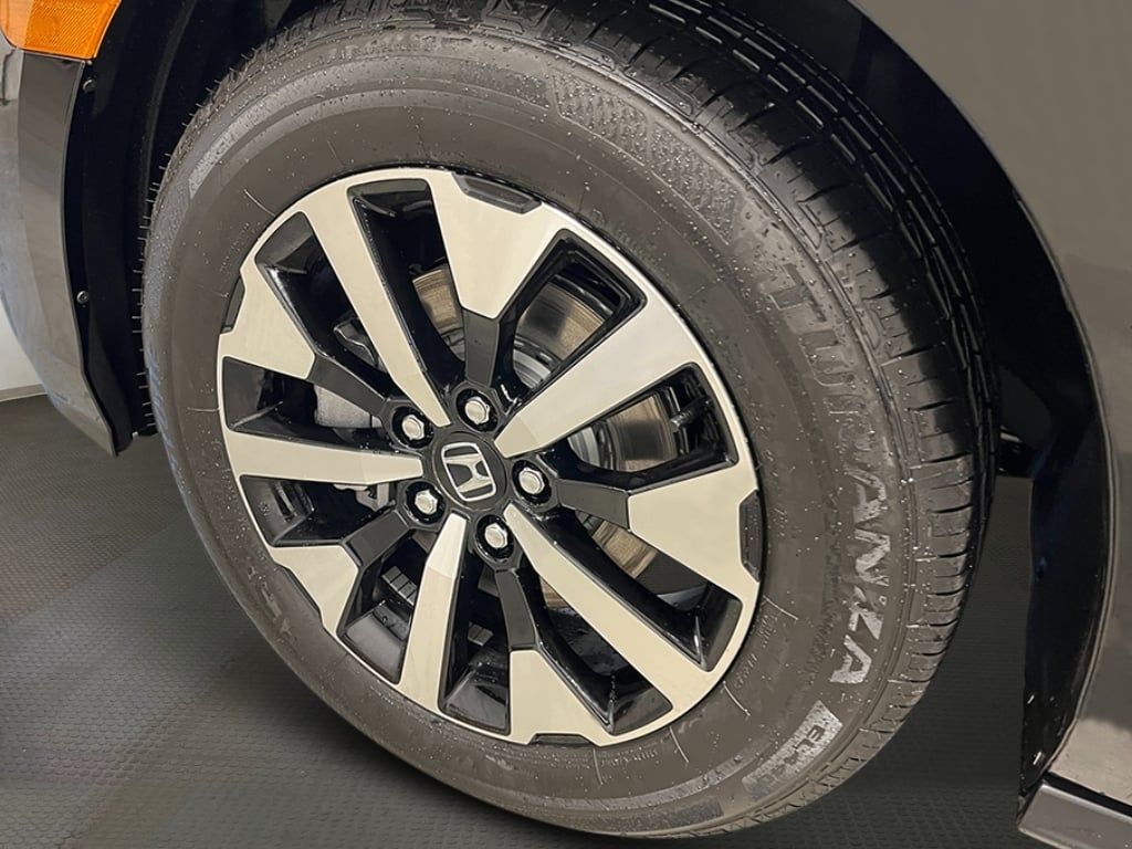 Thumbnail: 2026 Honda Odyssey - 8