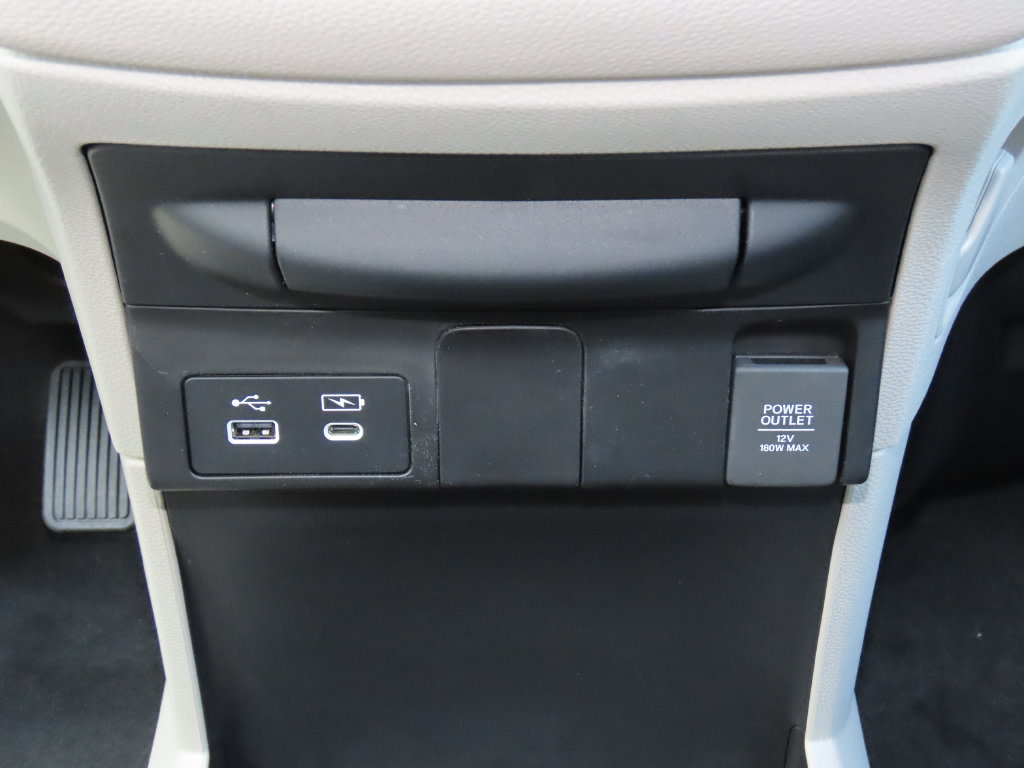 Thumbnail: 2027 Honda Odyssey - 22