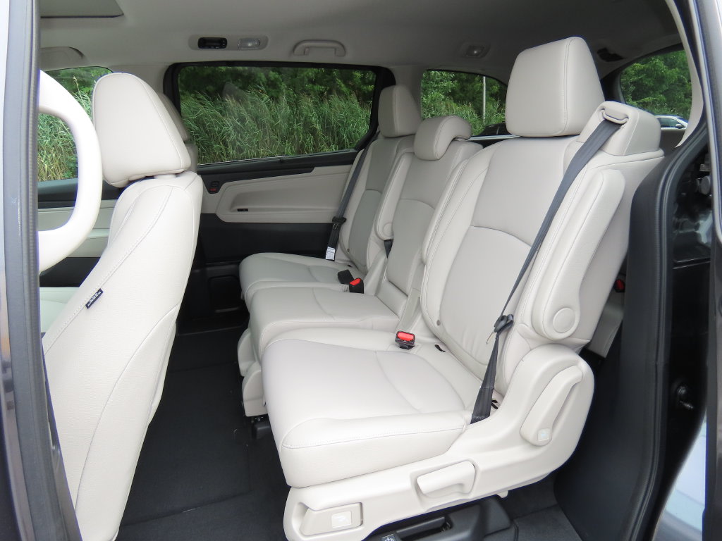 Thumbnail: 2027 Honda Odyssey - 13