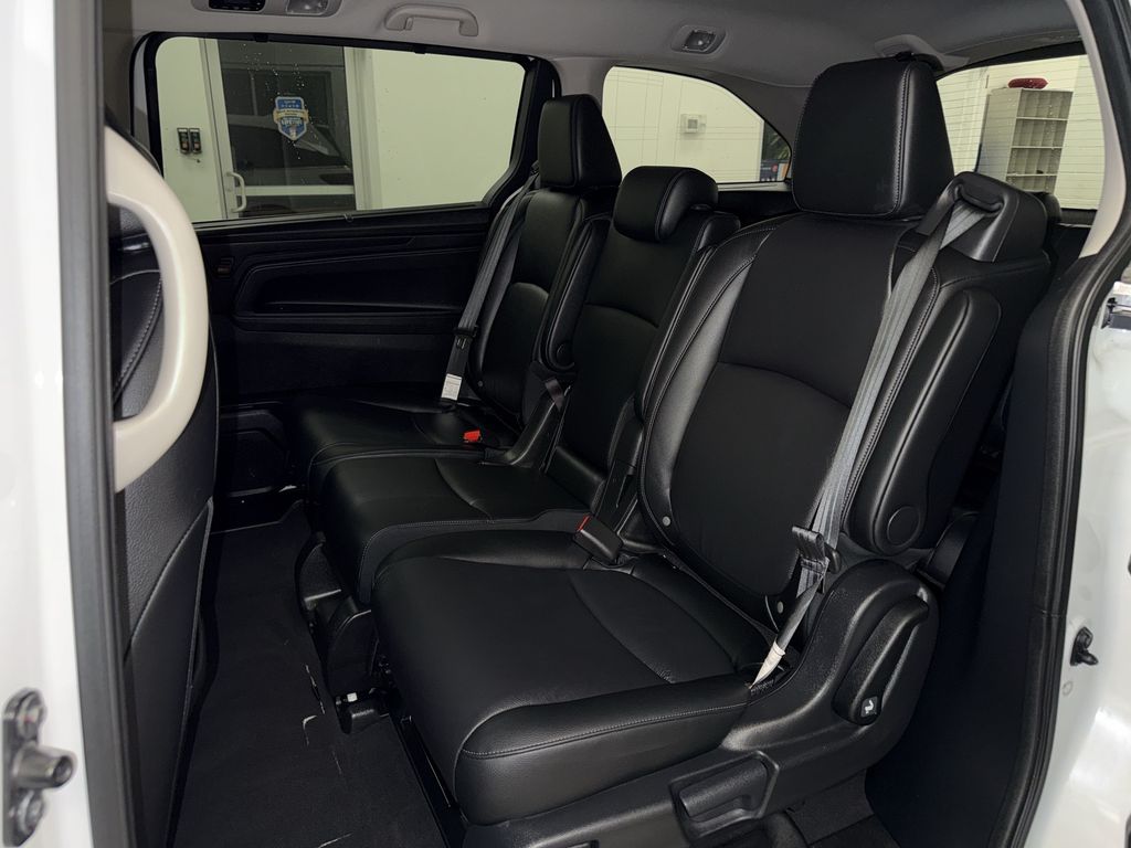 Thumbnail: 2025 Honda Odyssey - 11