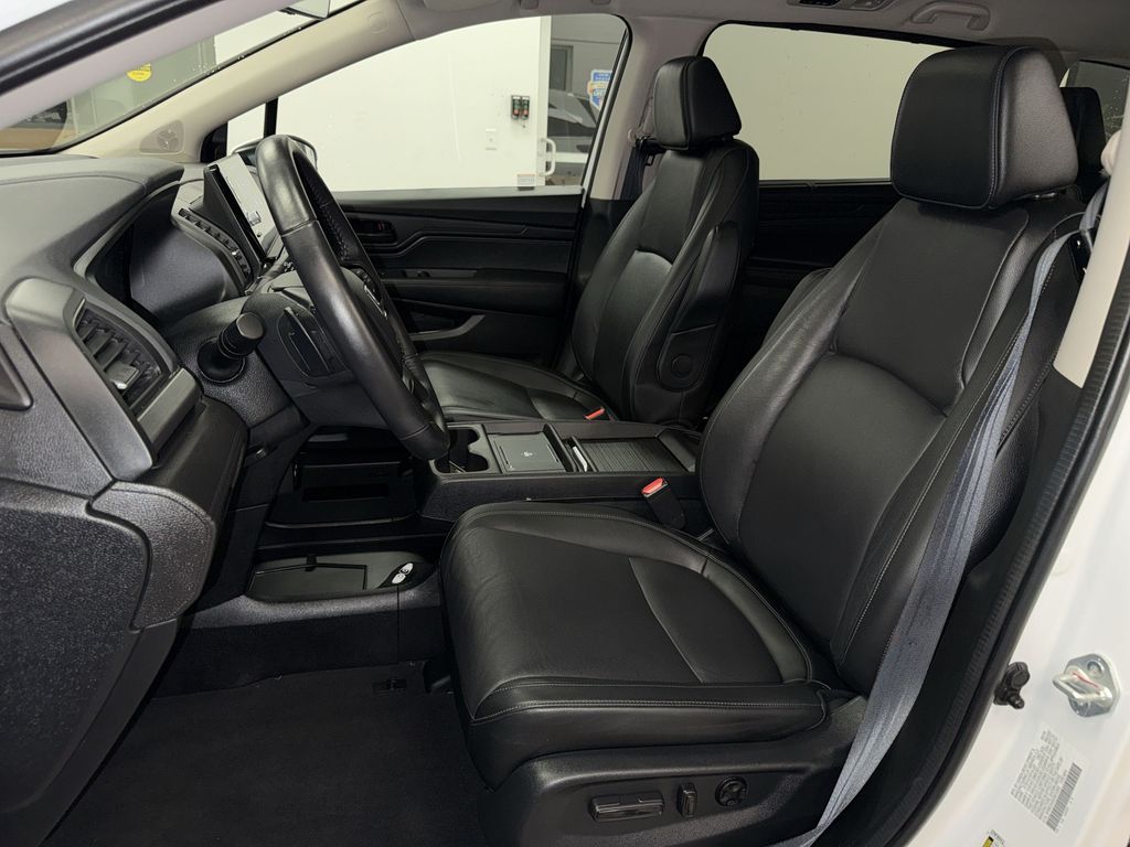 Thumbnail: 2025 Honda Odyssey - 9