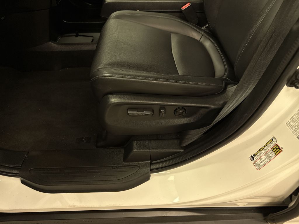 Thumbnail: 2025 Honda Odyssey - 25