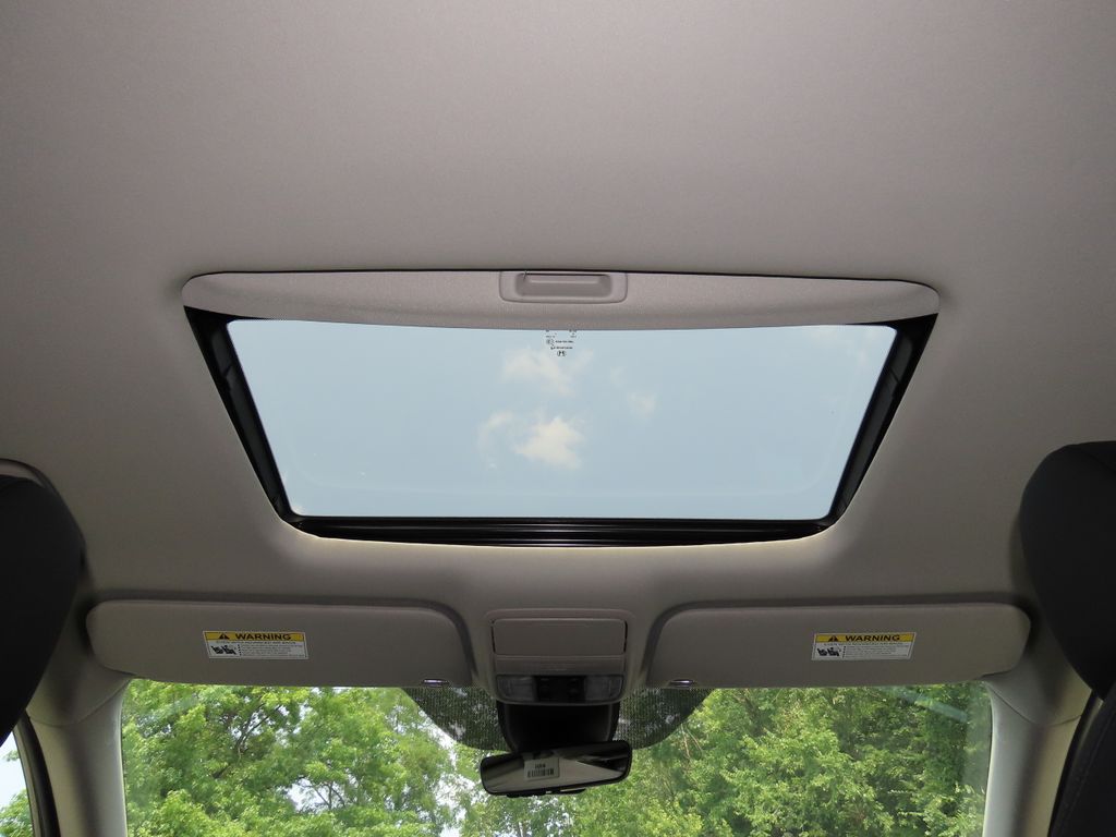 Thumbnail: 2027 Honda Odyssey - 25