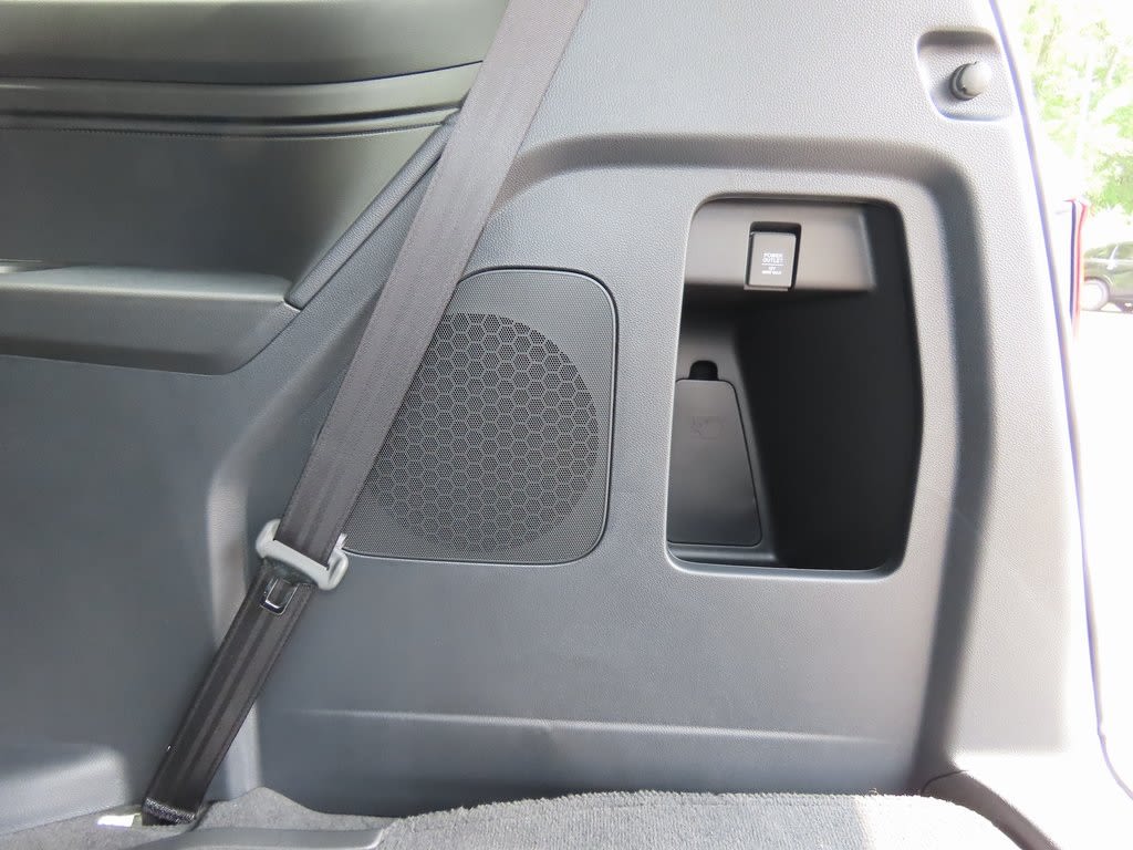 Thumbnail: 2026 Honda Odyssey - 16