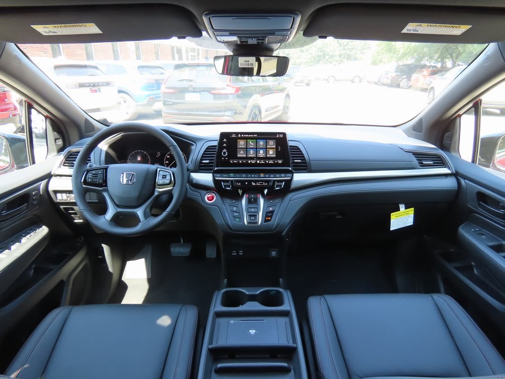Thumbnail: 2025 Honda Odyssey - 2
