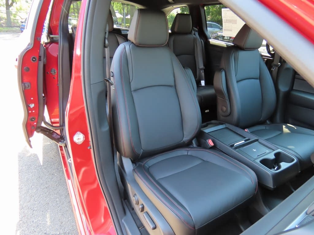 Thumbnail: 2025 Honda Odyssey - 22