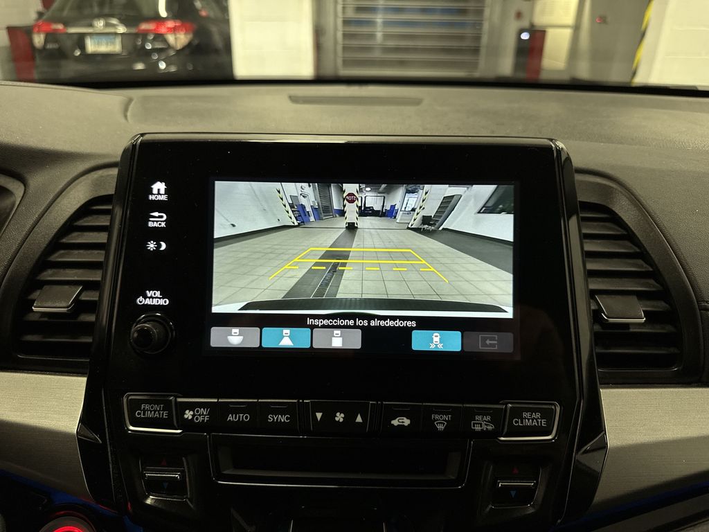 Thumbnail: 2023 Honda Odyssey - 30