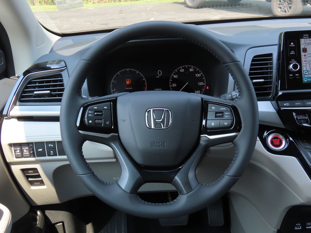 Thumbnail: 2026 Honda Odyssey - 10