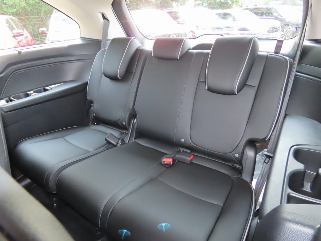 2025 Honda Odyssey Touring 18