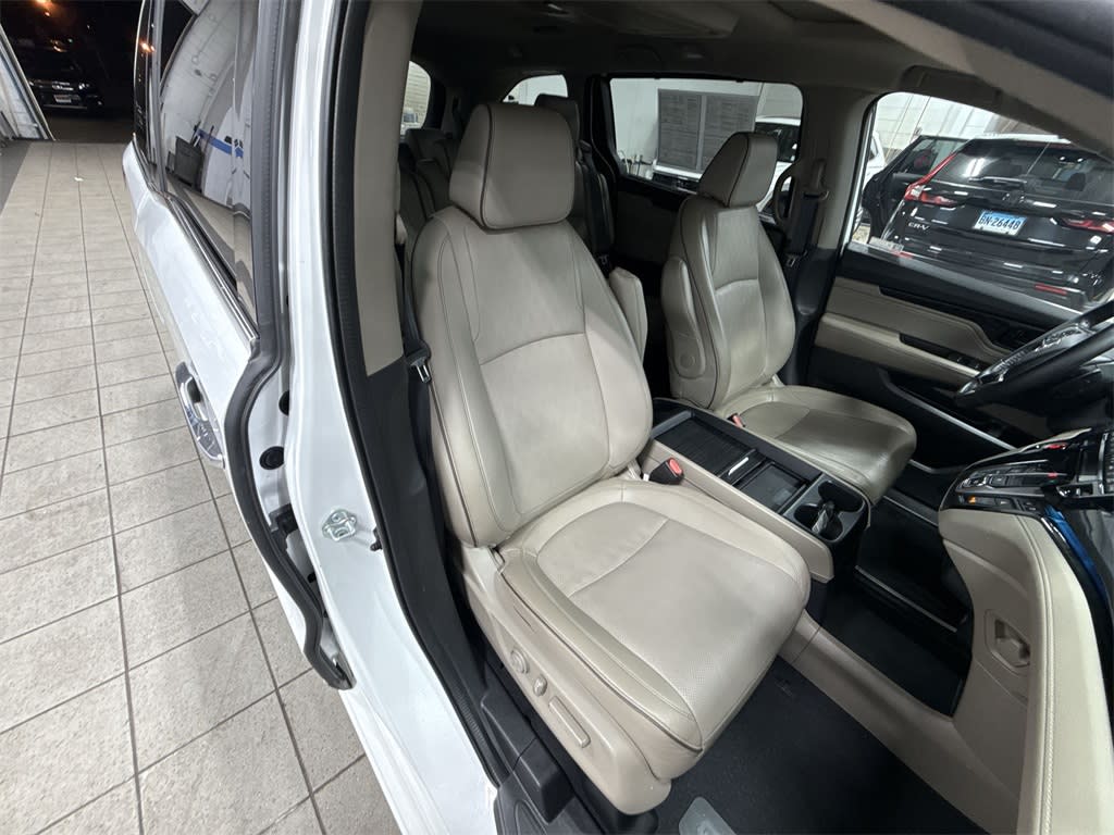 Thumbnail: 2023 Honda Odyssey - 11