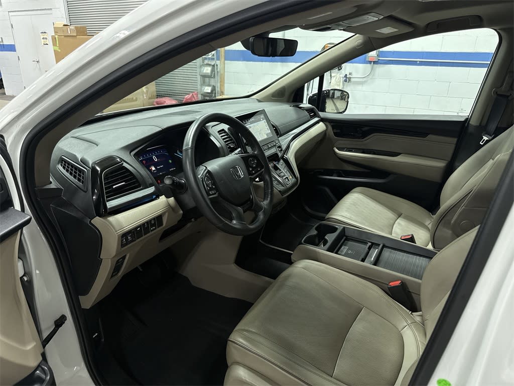 Thumbnail: 2023 Honda Odyssey - 9