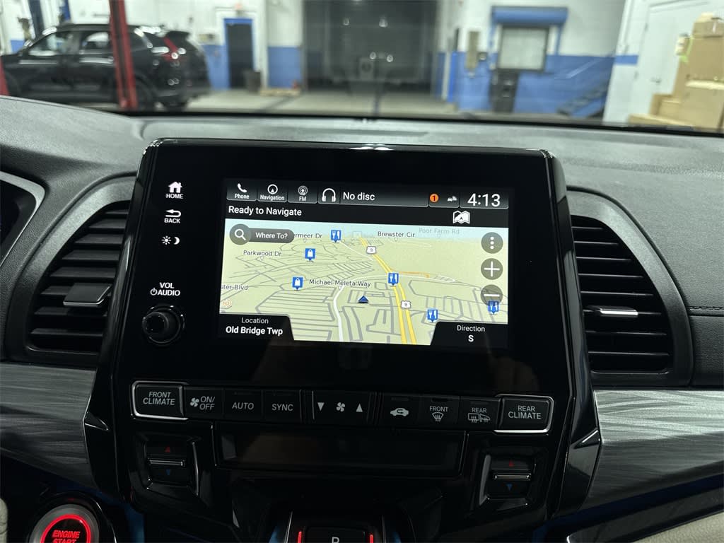 Thumbnail: 2023 Honda Odyssey - 13