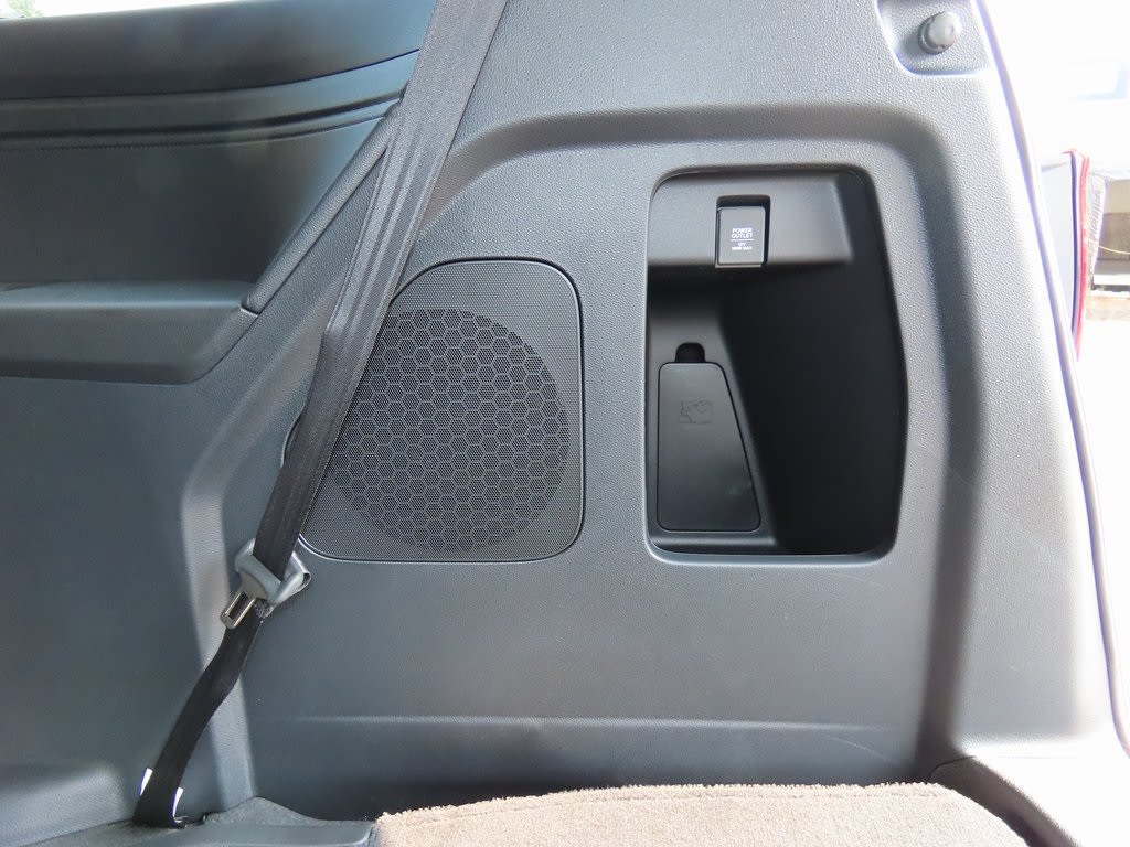 2025 Honda Odyssey Elite 17