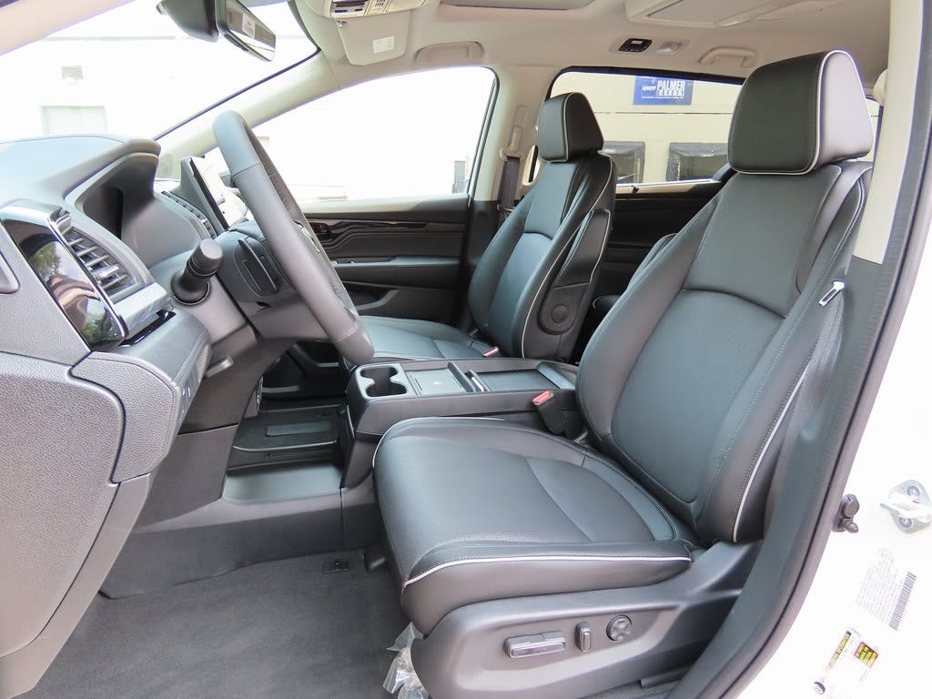 2025 Honda Odyssey Elite 12