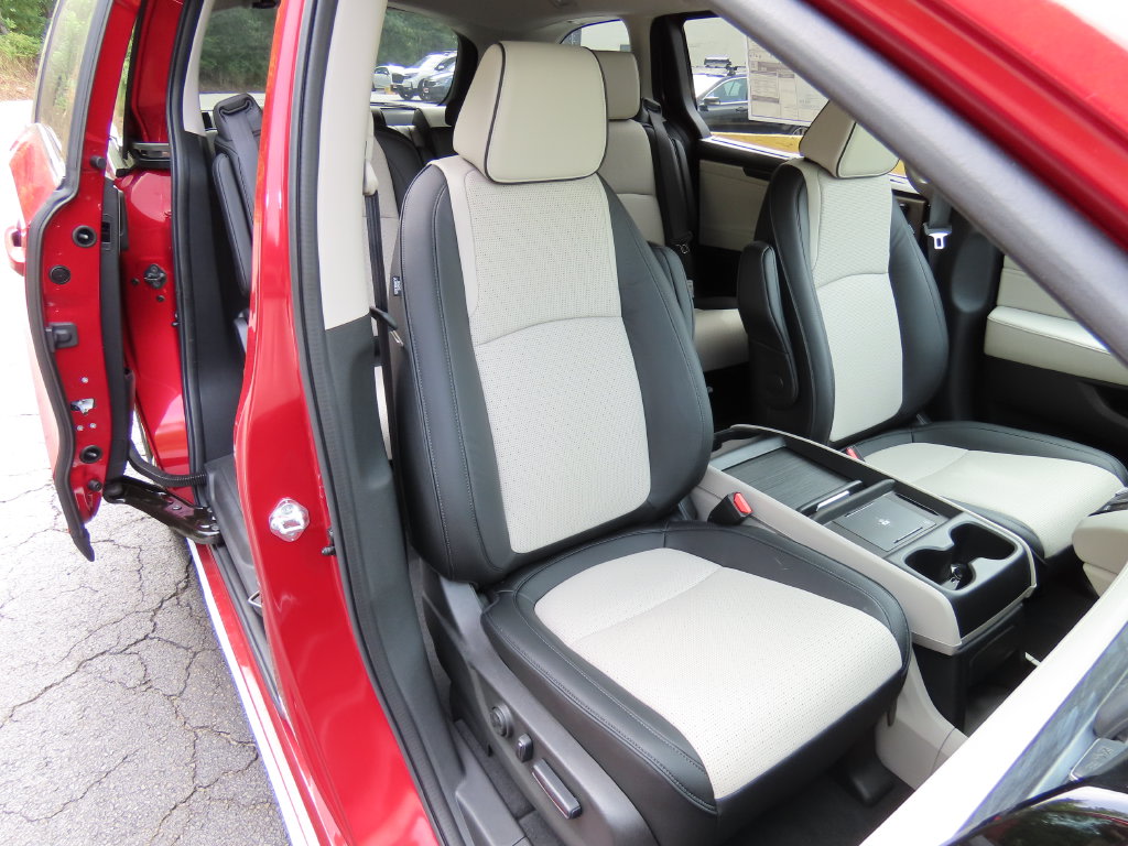 Thumbnail: 2027 Honda Odyssey - 11