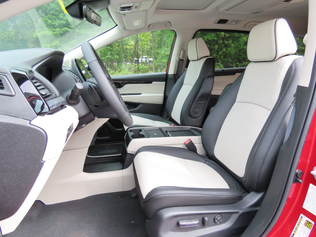 Thumbnail: 2027 Honda Odyssey - 10