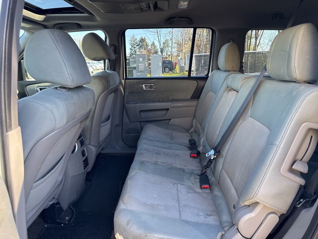 Thumbnail: 2015 Honda Pilot - 13