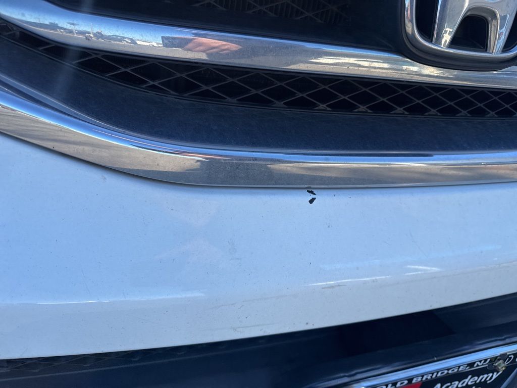 Thumbnail: 2015 Honda Pilot - 17