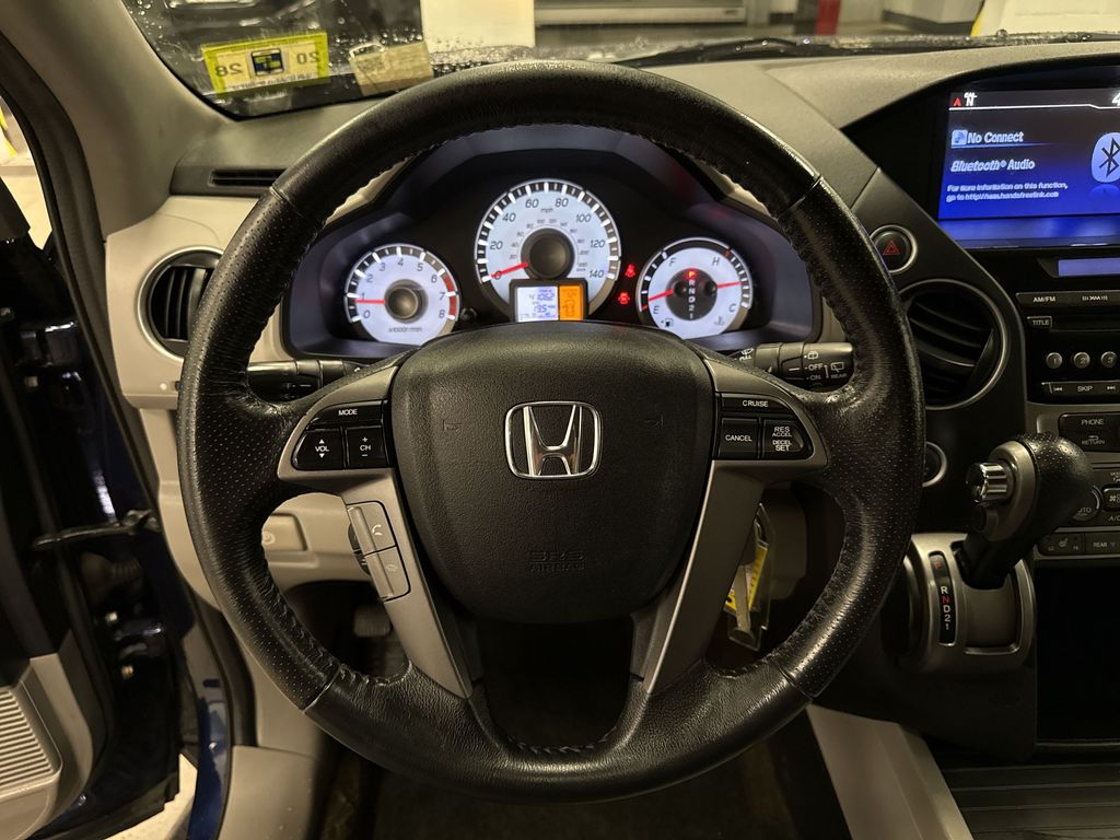 Thumbnail: 2015 Honda Pilot - 2