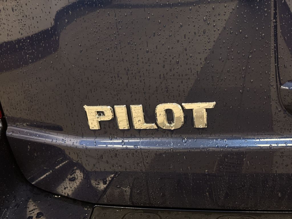 Thumbnail: 2015 Honda Pilot - 6