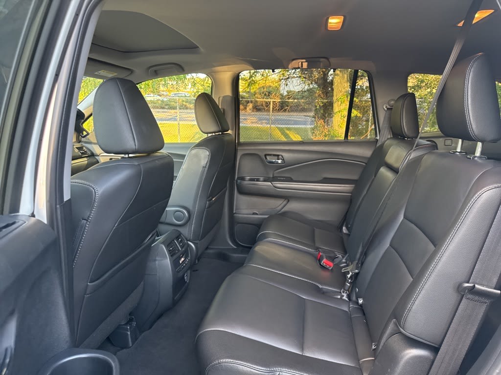Thumbnail: 2022 Honda Pilot - 10