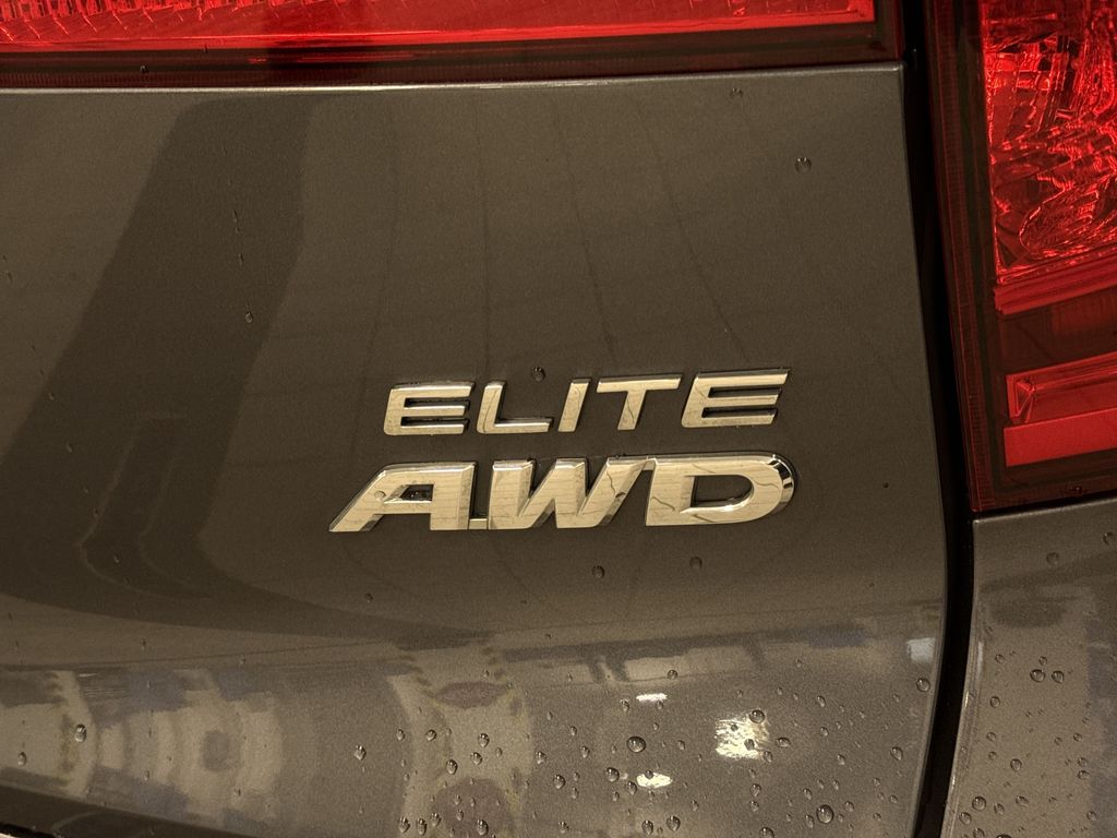 Thumbnail: 2018 Honda Pilot - 32