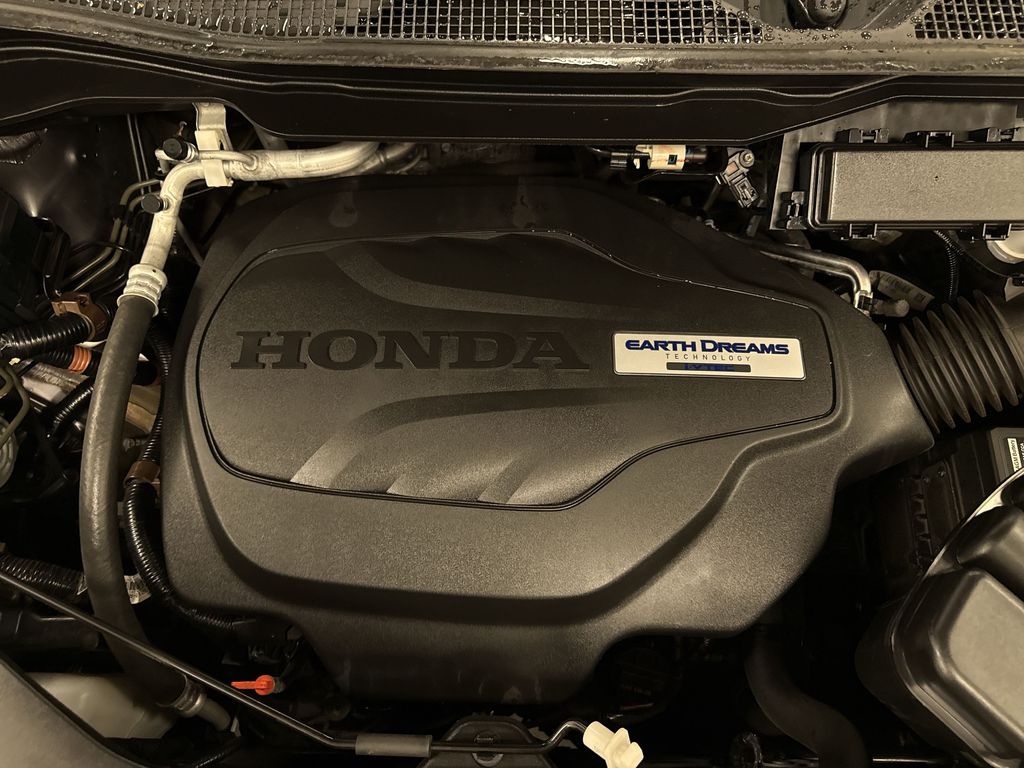 Thumbnail: 2018 Honda Pilot - 7