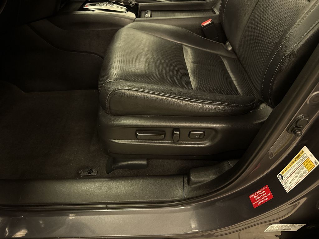 Thumbnail: 2018 Honda Pilot - 28