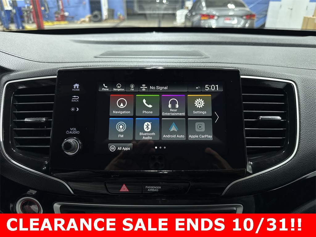 Thumbnail: 2019 Honda Pilot - 16