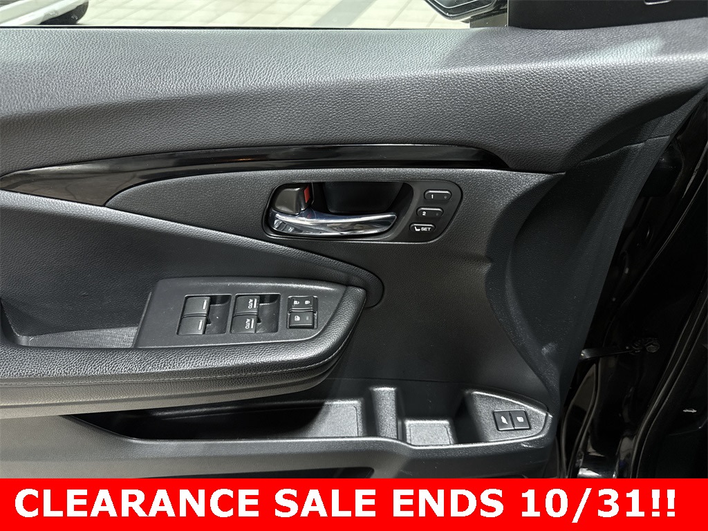 Thumbnail: 2019 Honda Pilot - 18