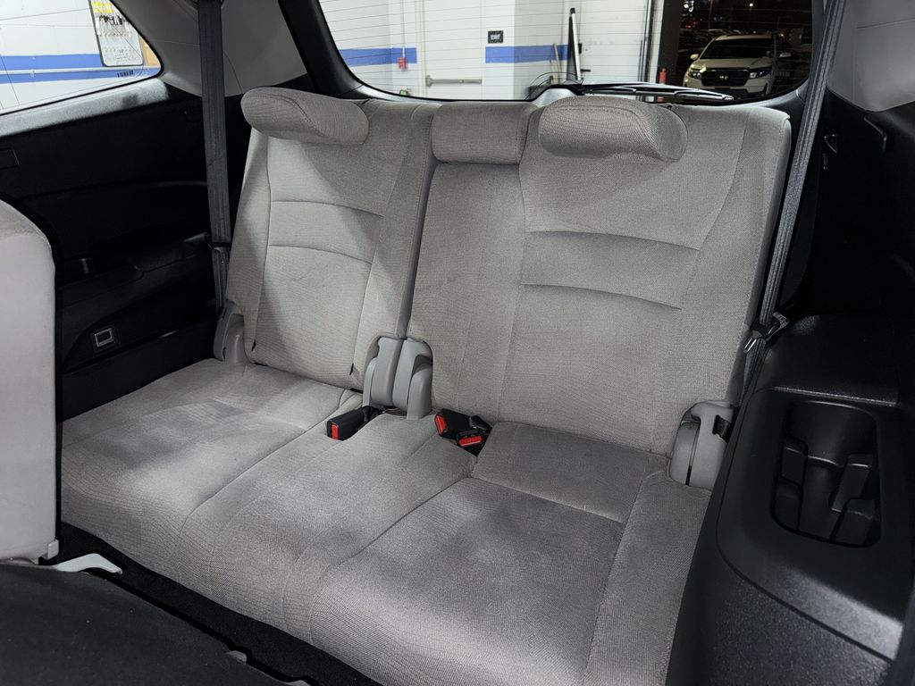 Thumbnail: 2016 Honda Pilot - 23