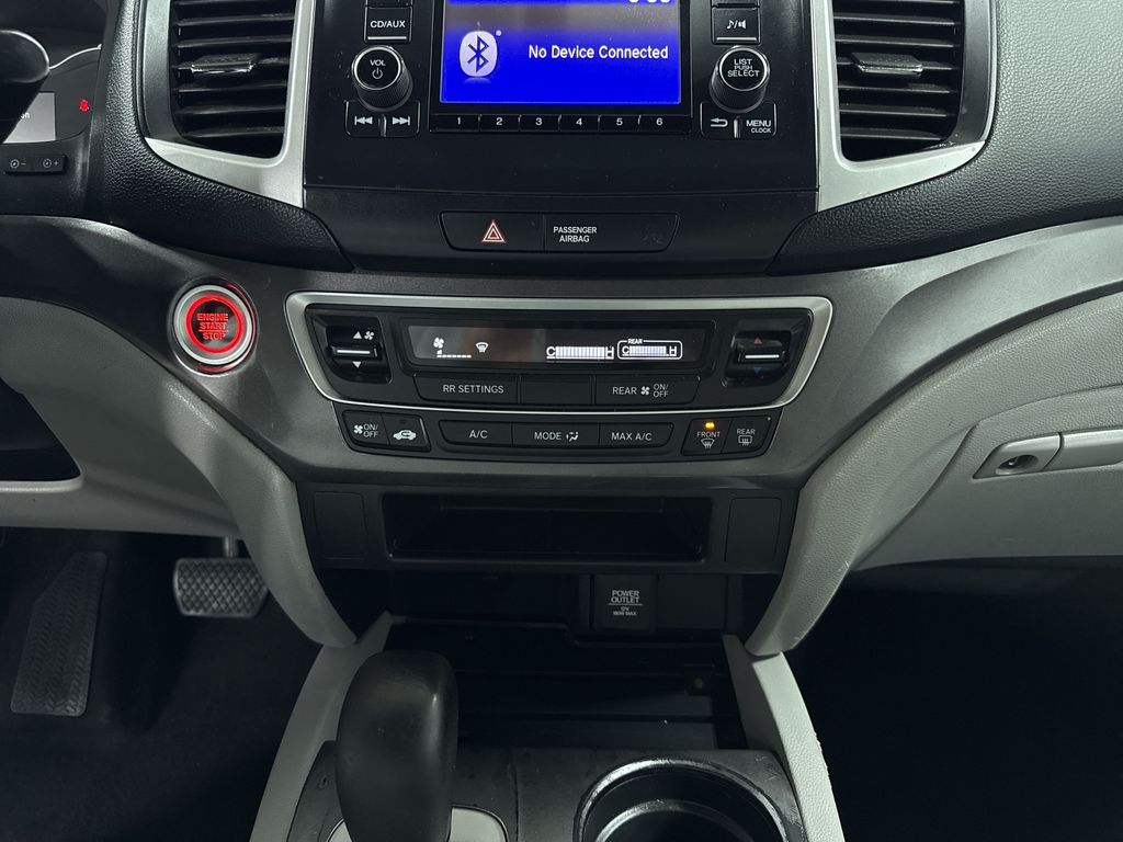 Thumbnail: 2016 Honda Pilot - 24