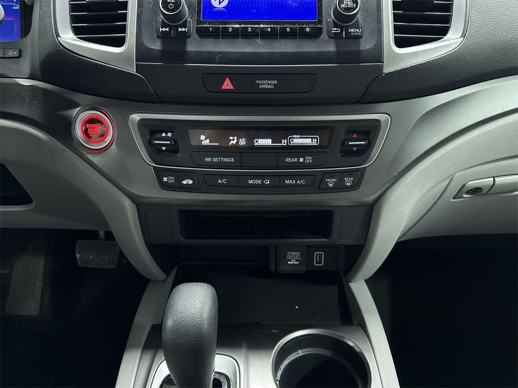 Thumbnail: 2019 Honda Pilot - 26