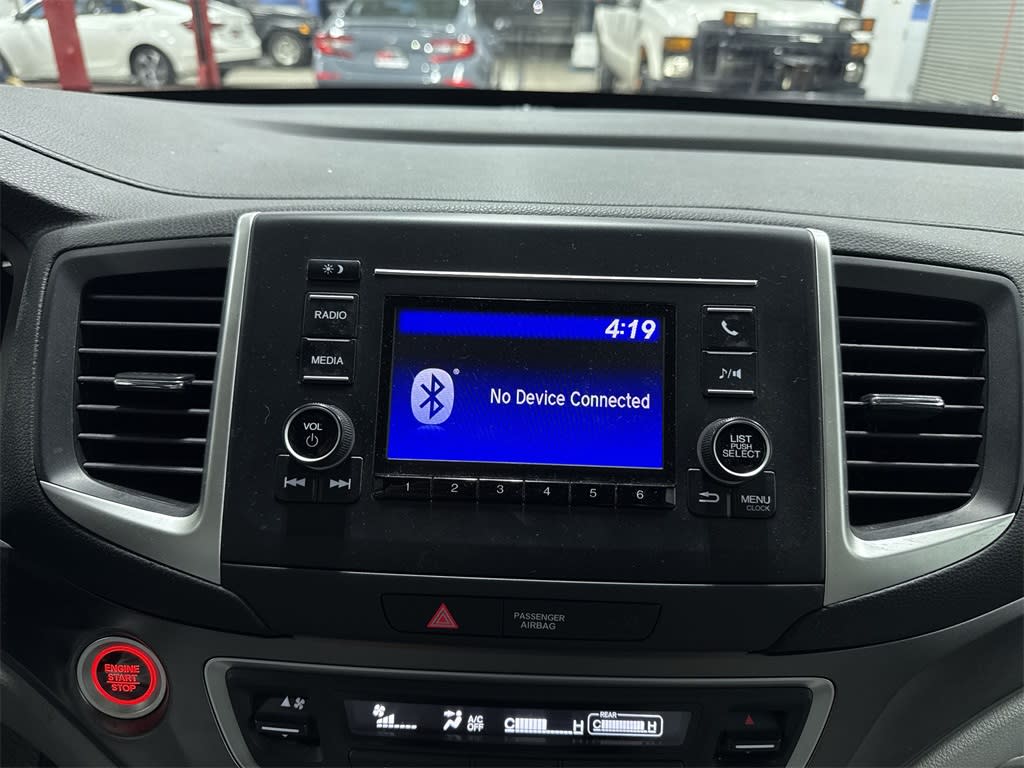 Thumbnail: 2019 Honda Pilot - 13